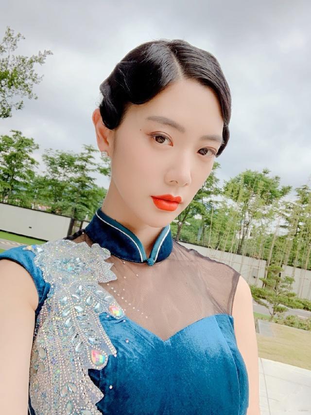 183间房主播跳舞 评分3